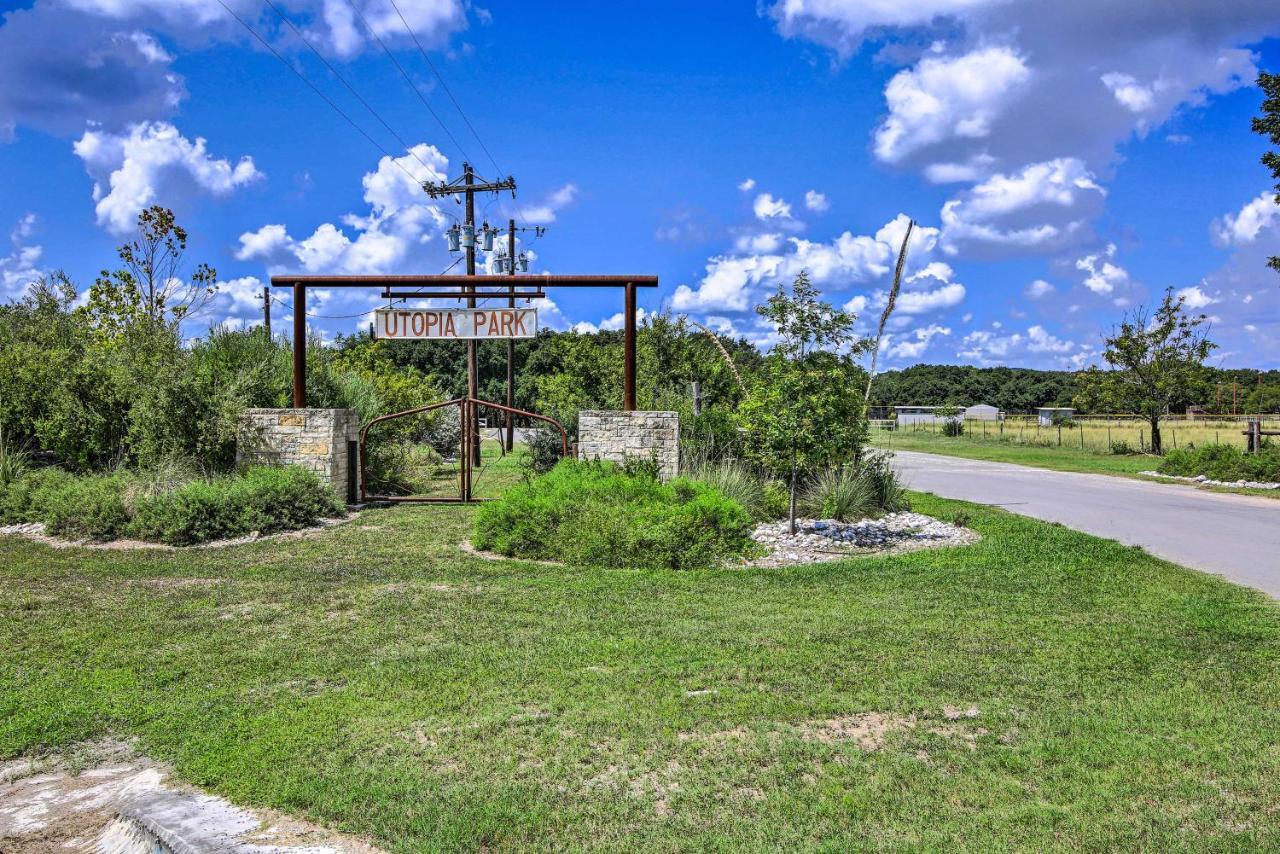 Utopia Family Home, 2 Blocks To Utopia Park! Exterior foto